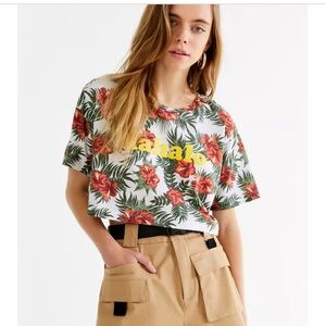 URBAN OUTFITTERS TRULY MADLY DEEPLY MAHALO CROPPED TEE SZ  SMALL